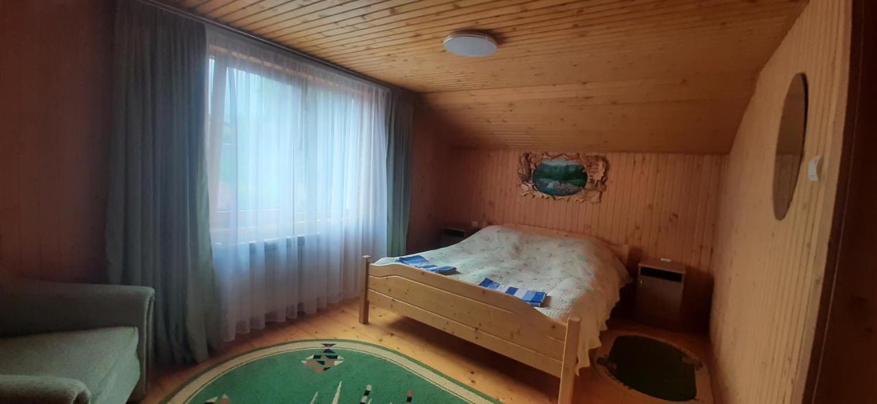 Cottage house 亚列姆切 外观 照片